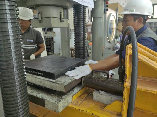 Proyek Jalan Tol