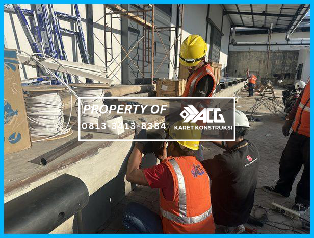 Pelindung Loading Dock Untuk Jembatan: Fungsi dan Spesifikasi