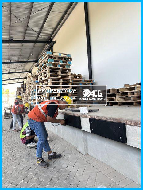 Rubber Bumper Loading Dock Tipe Kotak